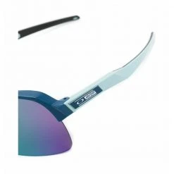 Oakley Sunglasses Green -Miinto Tilbehor Butik unnamed file 1731