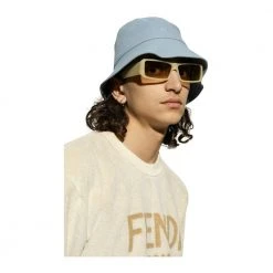 Linda Farrow Sunglasses Beige -Miinto Tilbehor Butik unnamed file 2272