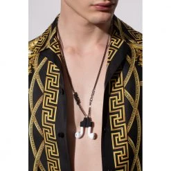 Versace AirPods Chain Gray 10 Versace AirPods Chain Gray -Miinto Tilbehor Butik unnamed file 284