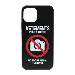 Vetements Phone Accessories Black -Miinto Tilbehor Butik unnamed file 467