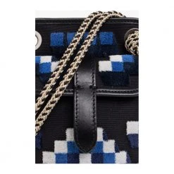 Etro Phone Pouch With Strap Black 10 Etro Phone Pouch With Strap Black -Miinto Tilbehor Butik unnamed file 637